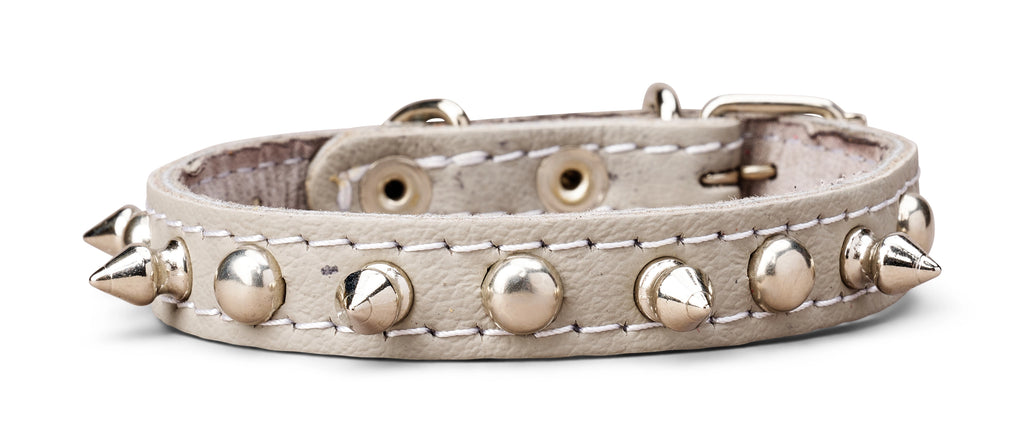 5/8 Inch Wide Spiked Leather Collar